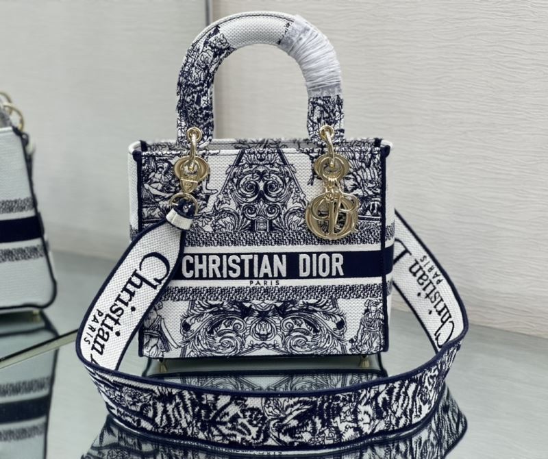 Christian Dior Shopping Bags